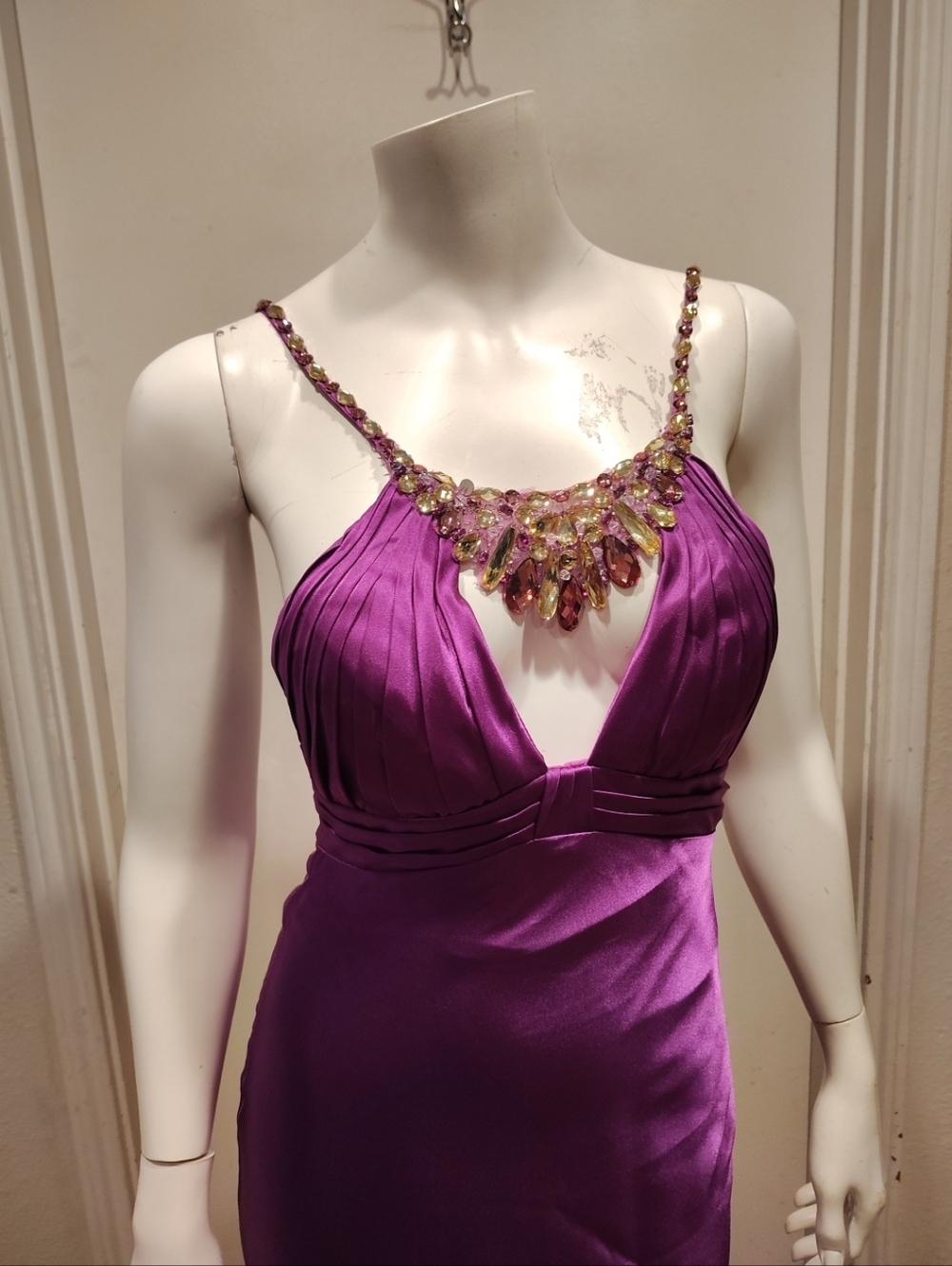 Flirt By Maggie Sottero Embellished Bright Violet Satin Formal Dress Sz 2 Fairy - Picture 9 of 9